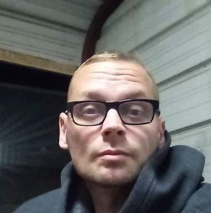 Meet your Posher, Riley